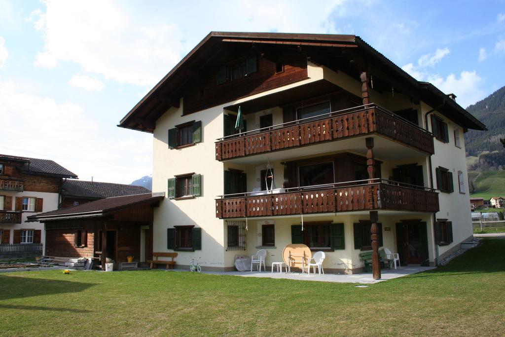Hus Pravis Apartman Klosters Kültér fotó