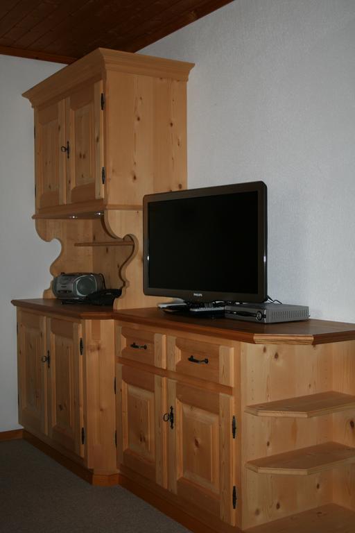 Hus Pravis Apartman Klosters Kültér fotó