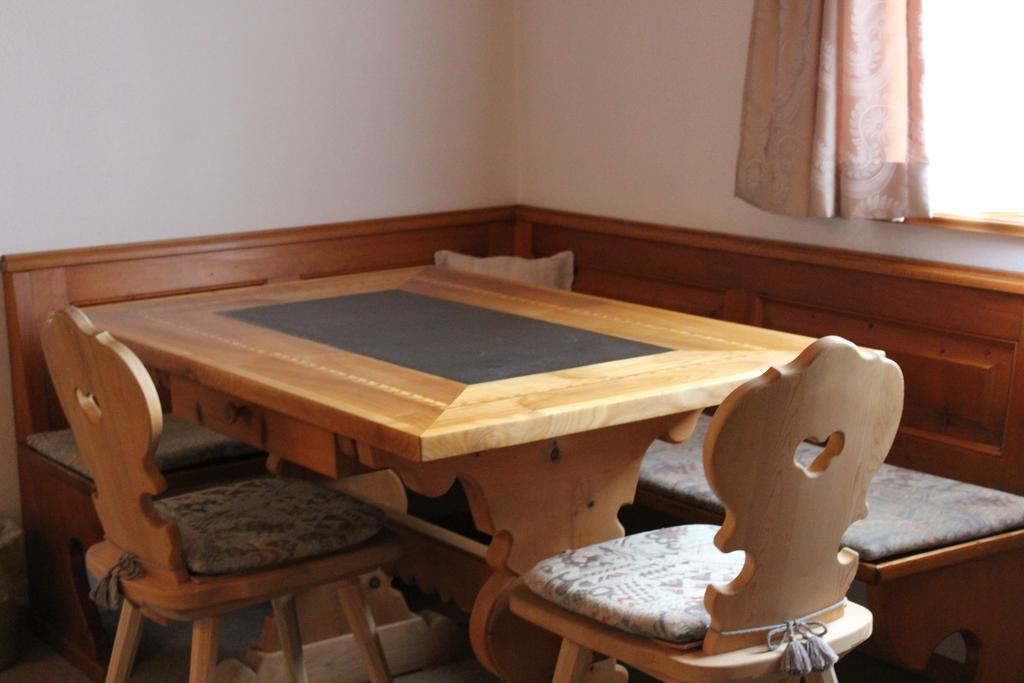 Hus Pravis Apartman Klosters Kültér fotó